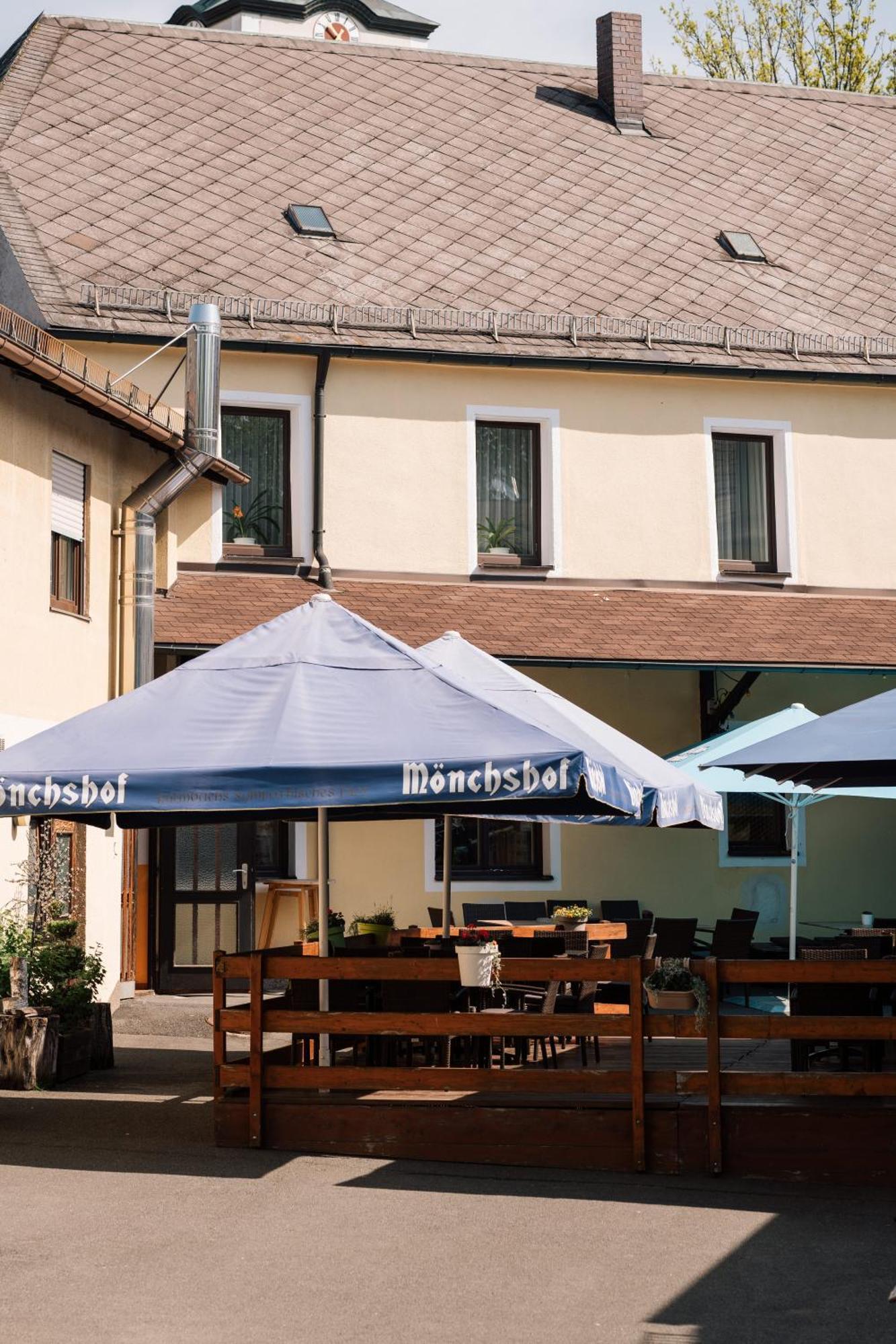 Hotel Weisses Ross Konnersreuth Εξωτερικό φωτογραφία