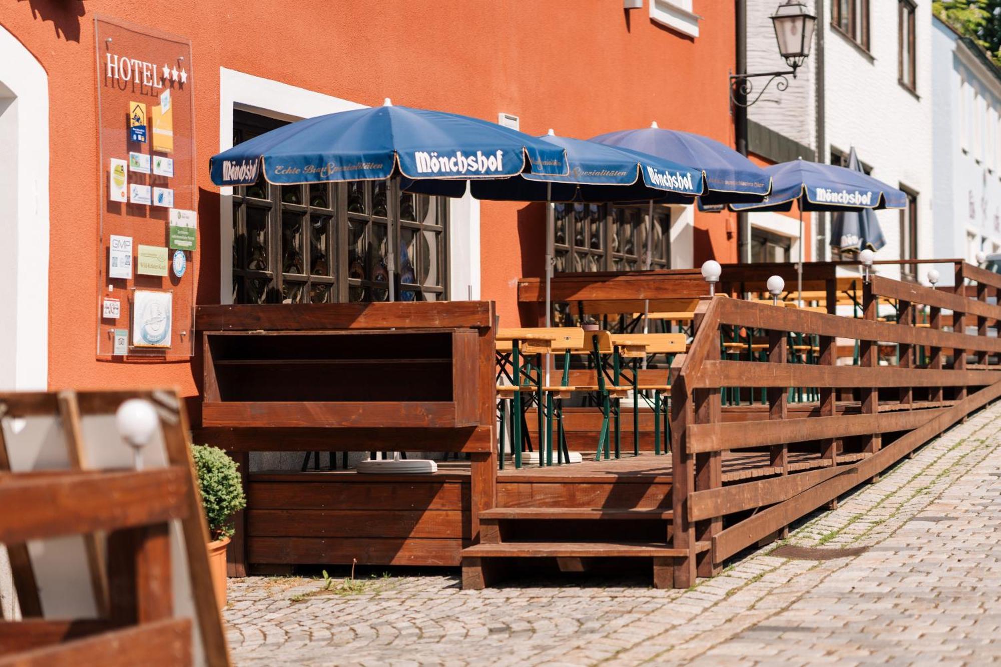 Hotel Weisses Ross Konnersreuth Εξωτερικό φωτογραφία
